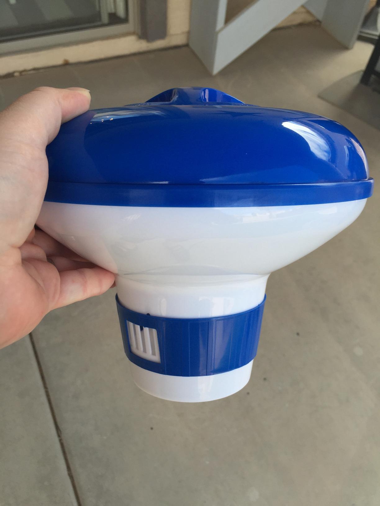 SWIMLINE | Large Capacity Floating Chlorine Tablet Dispenser | Classic XL customer photo 1