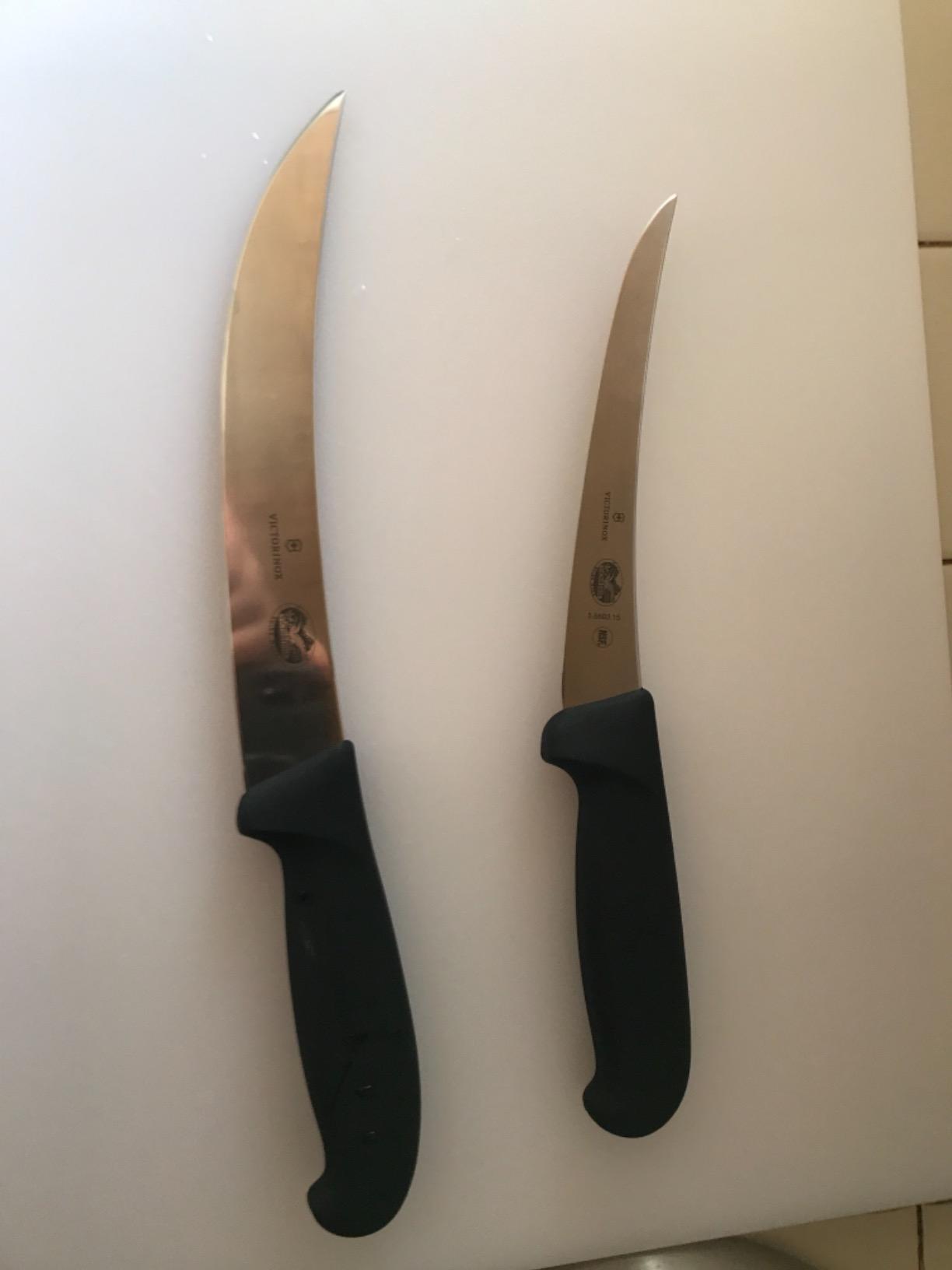 Victorinox Fibrox 8-Inch Curved Breaking Knife - Pro Butcher Slicing Knife customer photo 2