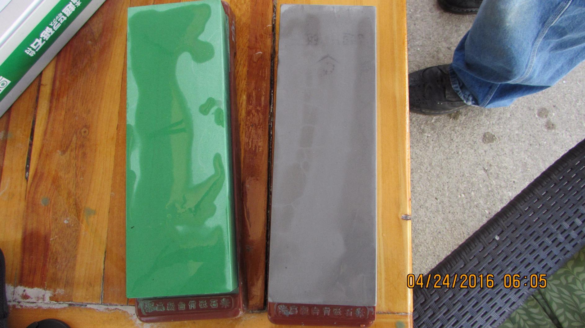 Sanelli Ambrogio SS-5000 Naniwa Polishing Industry Shrimp Mark, Professional Super Ceramic Whetstone with Base customer photo 1