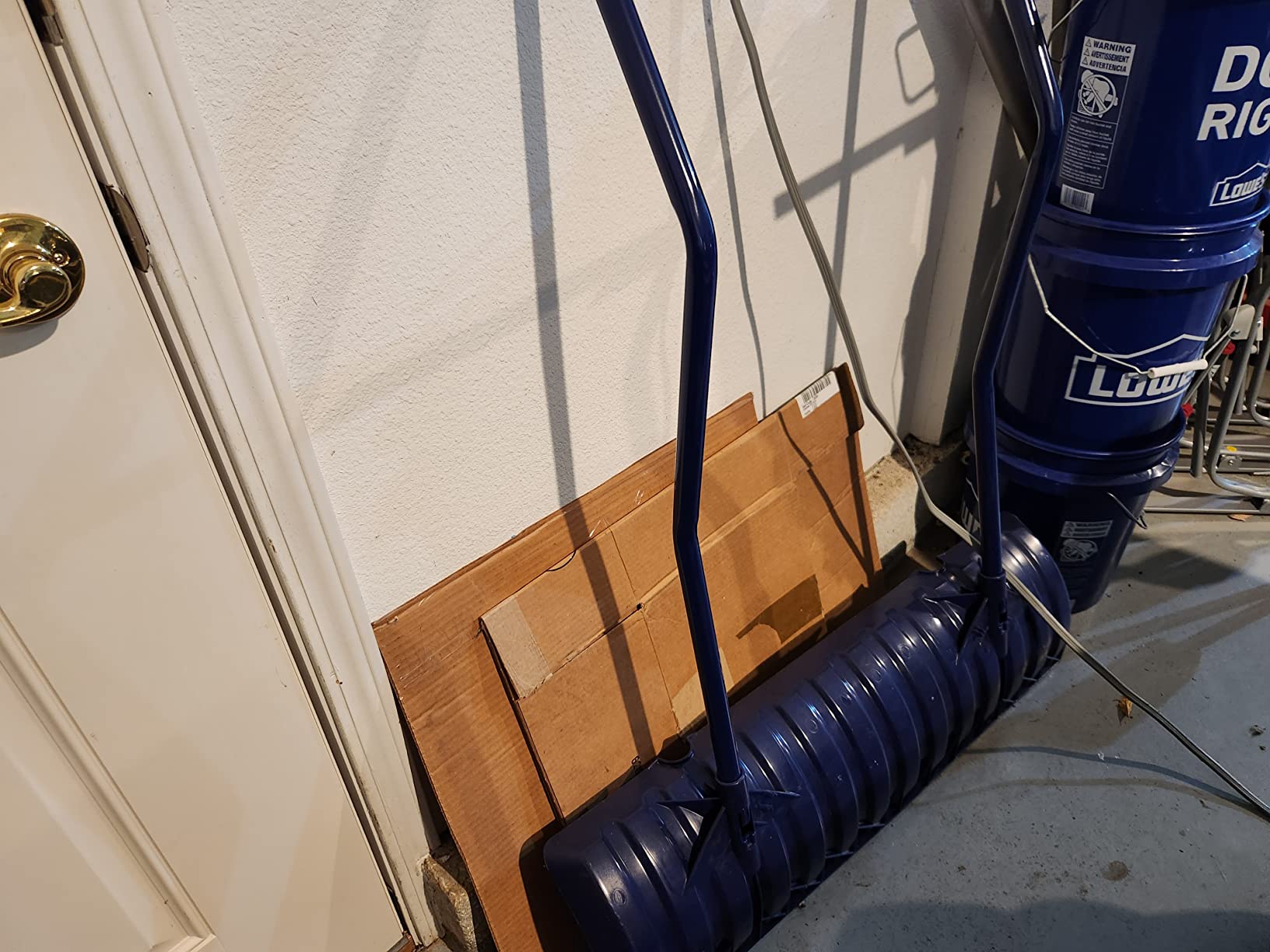 Garant Yukon 36 in. Poly Snow Pusher with 42.5 in. Steel Handle - 1 Each customer photo 1