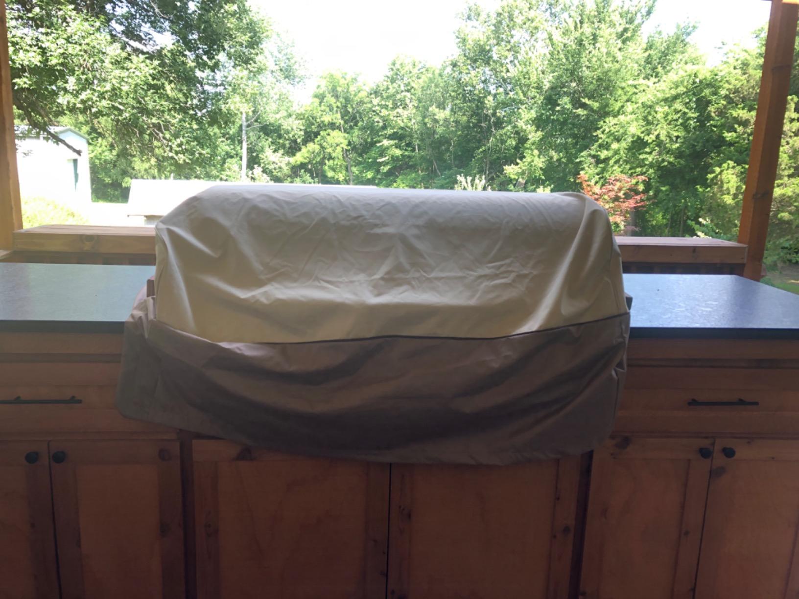 Classic Accessories Veranda Water-Resistant 32 Inch Island BBQ Grill Top Cover customer photo 2