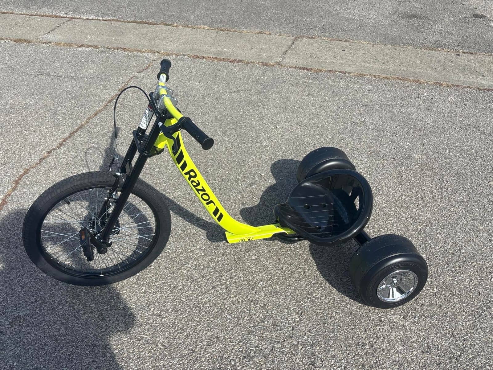 RipRider DXT Drift Trike | Pedal Drifting Tricycle (Yellow) customer photo 1