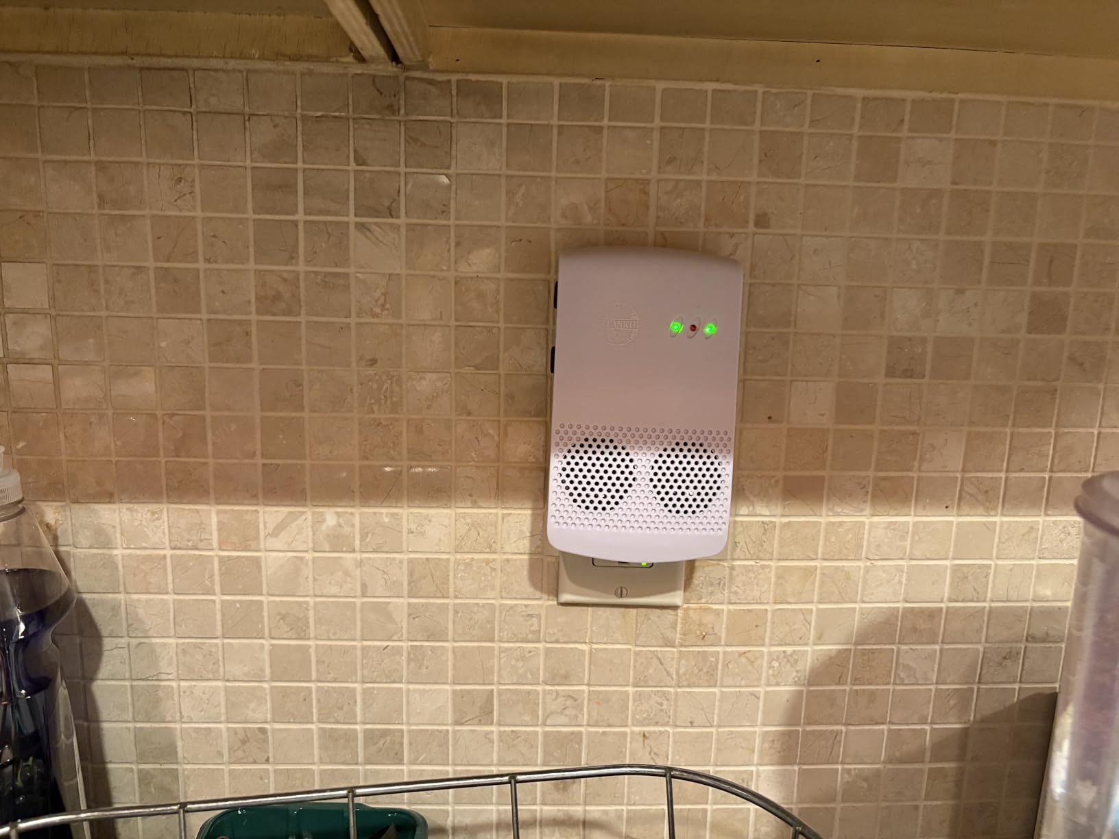 CLEANRTH CIN009 Industrial Electronic Pest Repelling System customer photo 1