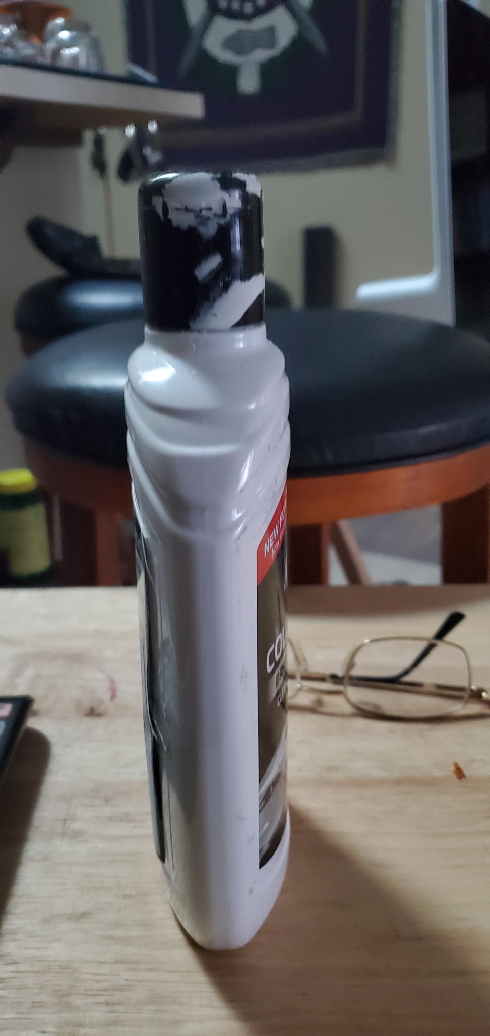 Turtle Wax 52712 Professional Finish Color Magic Car Paintwork Polish - Restores, Cleans & Shines - Long Lasting Protection with Dynamic Color Boost - Easy to Use - White, 500m customer photo 1