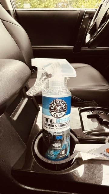 Chemical Guys, Total Interior Cleaner & Protectant, Leather & Vinyl, 16 oz customer photo 2