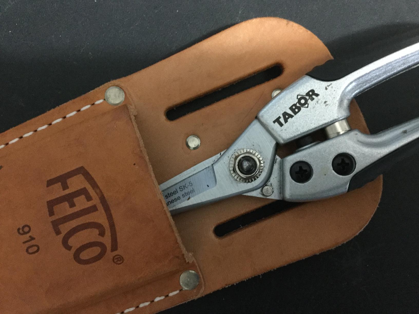 TABOR TOOLS K18A Straight Pruning Shears, Florist Scissors, Multi-Tasking Garden Snips for Arranging Flowers, Trimming Plants and Harvesting Herbs, Fruits or Vegetables (Japanese Style Blades) customer photo 2
