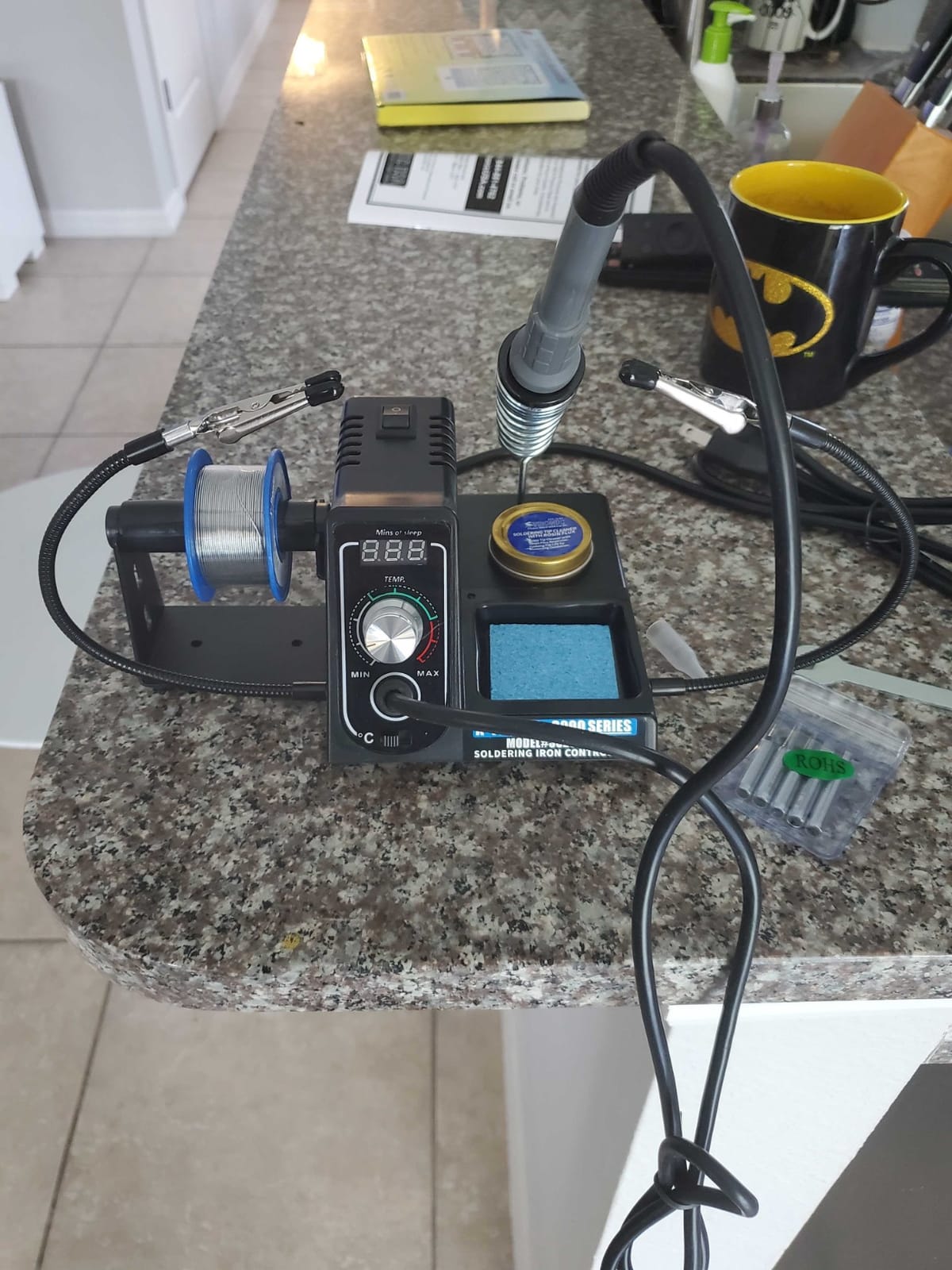 The Original X-Tronic 3020-XTS • 75W Soldering Iron Station Kit • 2 Helping Hands • Silicone Tool Mat • 5 Extra Tips • 50g Roll of Solder • Brass Sponge • Cleaning Flux • C/F Conversion • Auto Sleep! customer photo 1