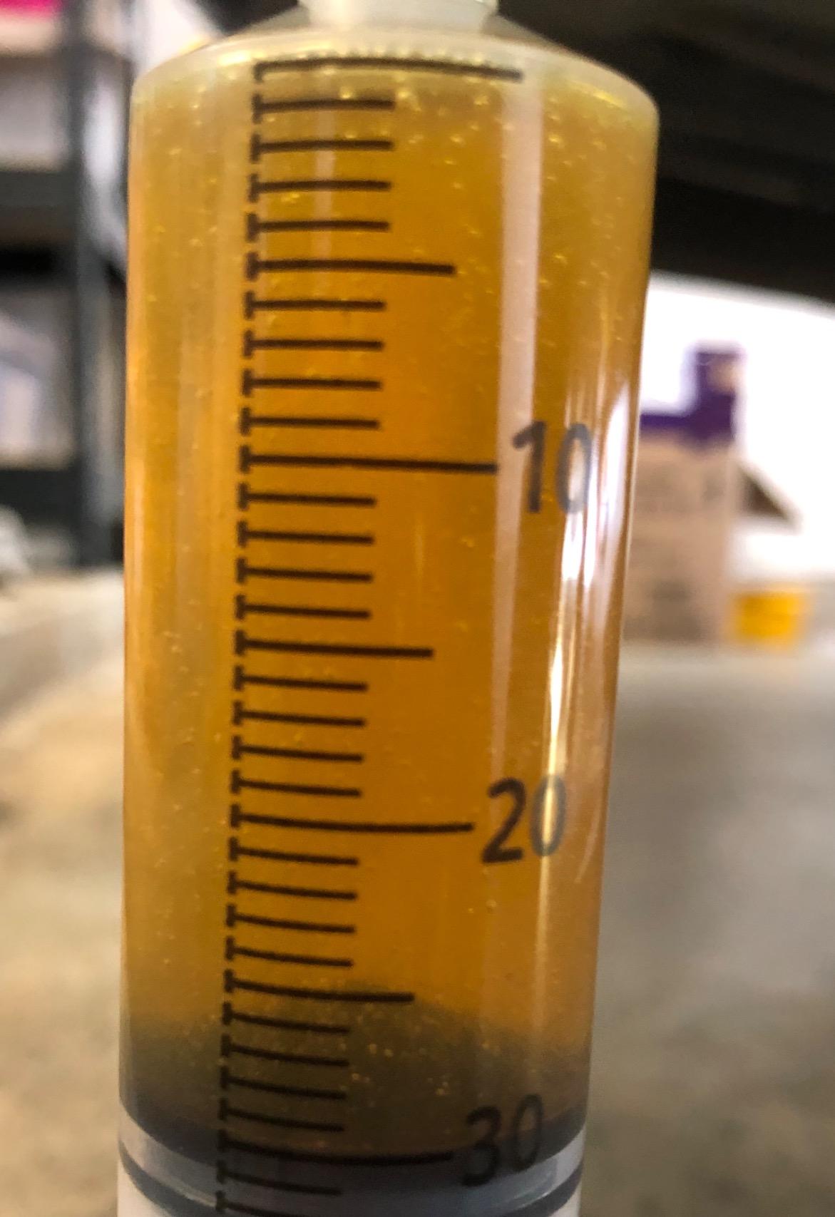 Slippery Pete 5cc Hand Pump Transfers Gear Oil, Transmission and Differential Fluids From Quart Bottles (Not for Red Line Quarts) (1) customer photo 2