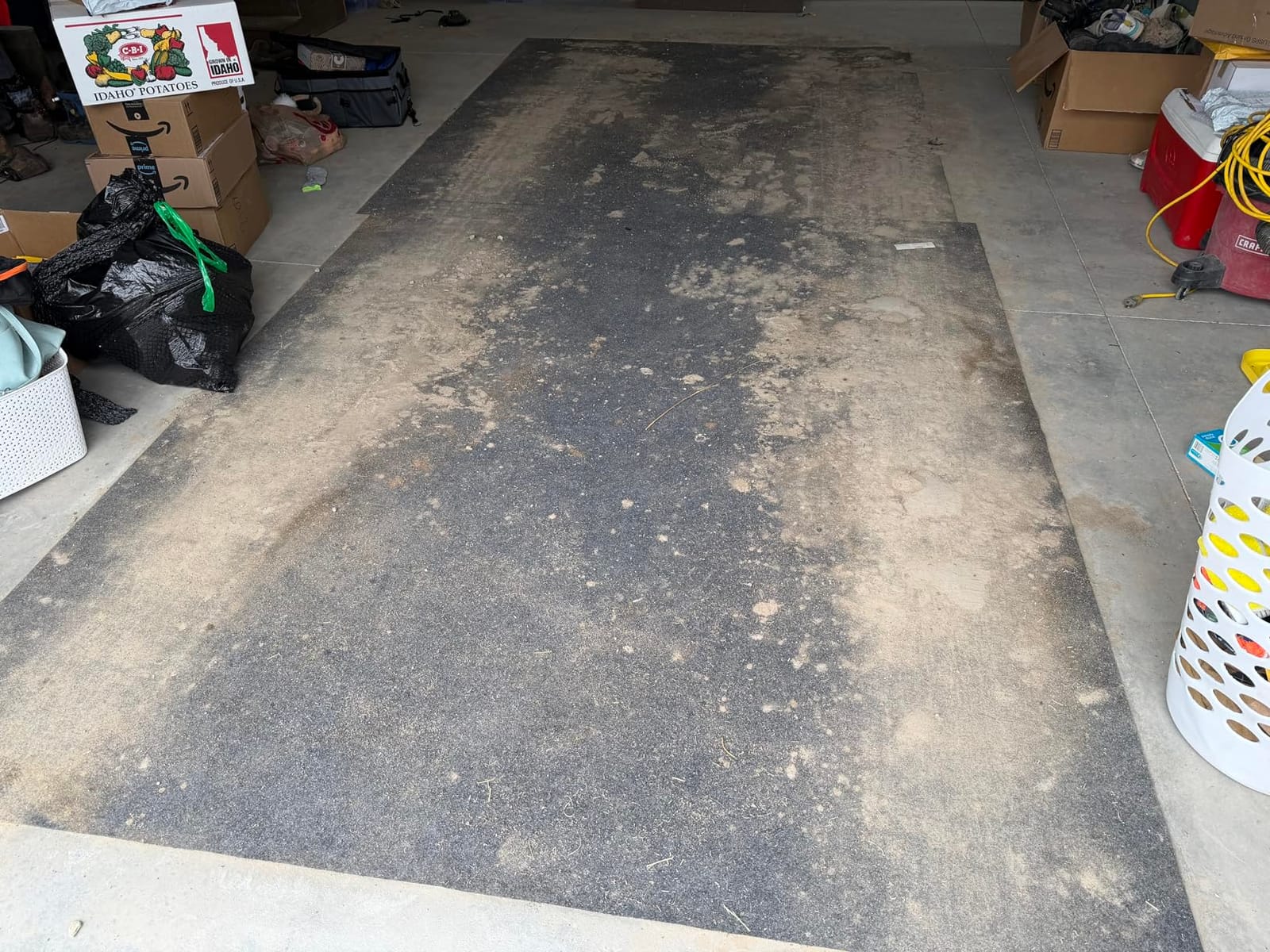 Armor All Premium Oil Spill Mat, Garage Floor Maintenance Mat, 30