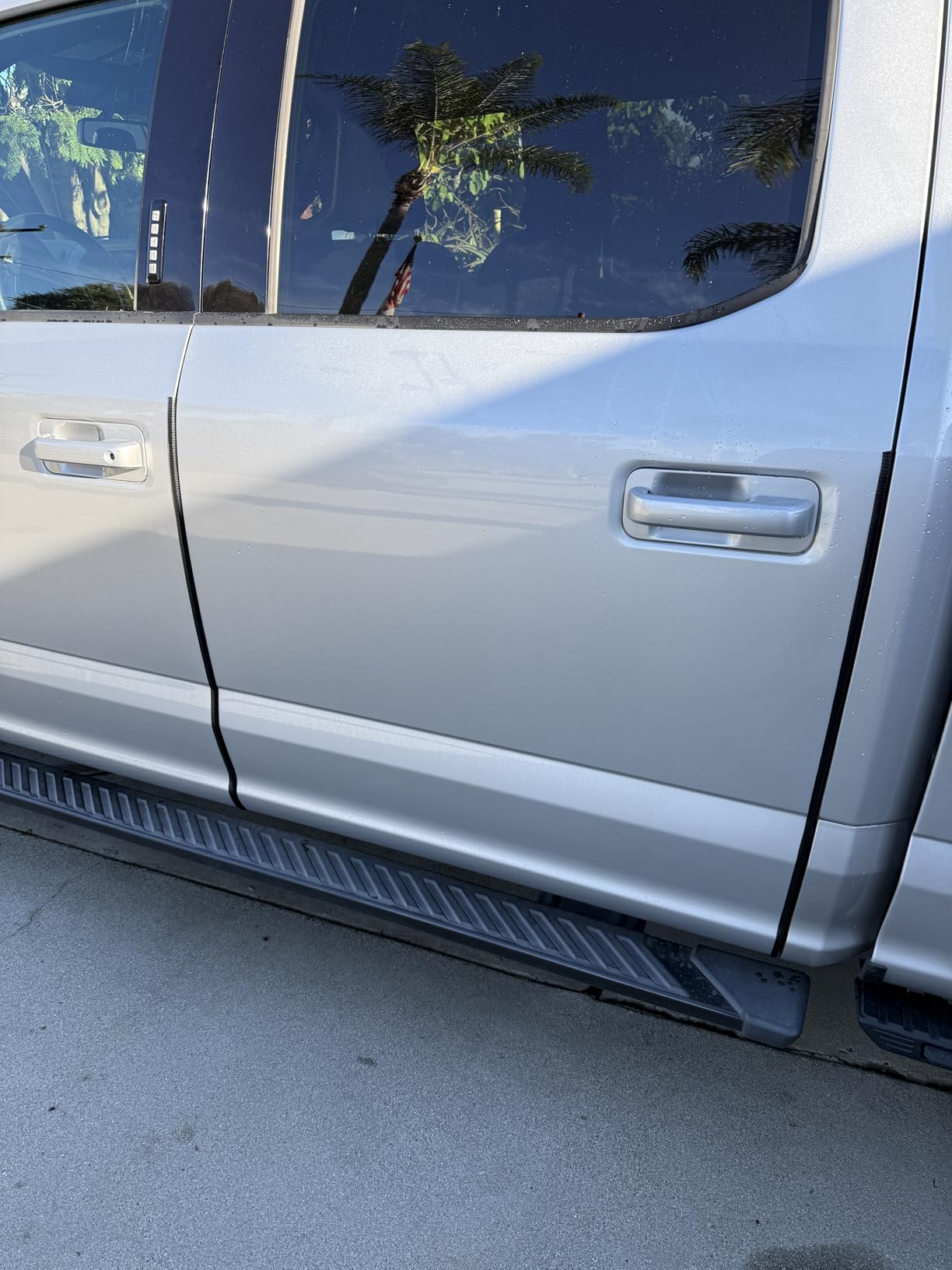 Winunite 16.4ft (5m) No Glue Car Door Edge Guards Black customer photo 2