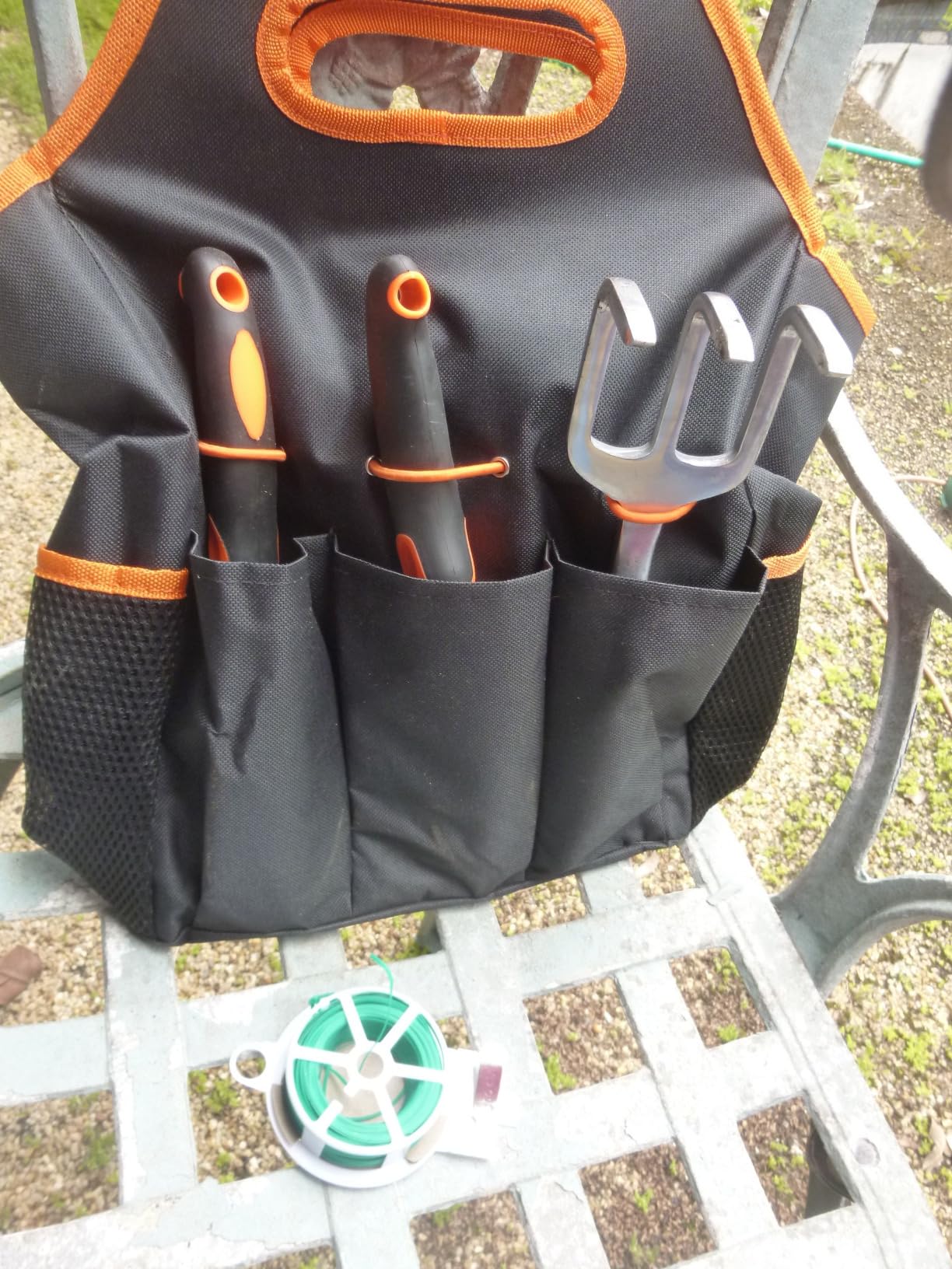 ESOW Garden Tool Set 3 Pc, Cast-Aluminum Heavy Duty - Trowel, Rake, Red customer photo 2