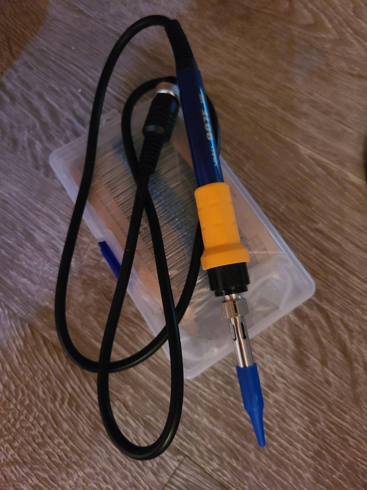 YIHUA 939D+ Digital Soldering Station, 75W Equivalent with Precision Heat Control (392°F to 896°F) and Built-in Transformer. ESD Safe, Lead Free with °C/°F display (Green) customer photo 2