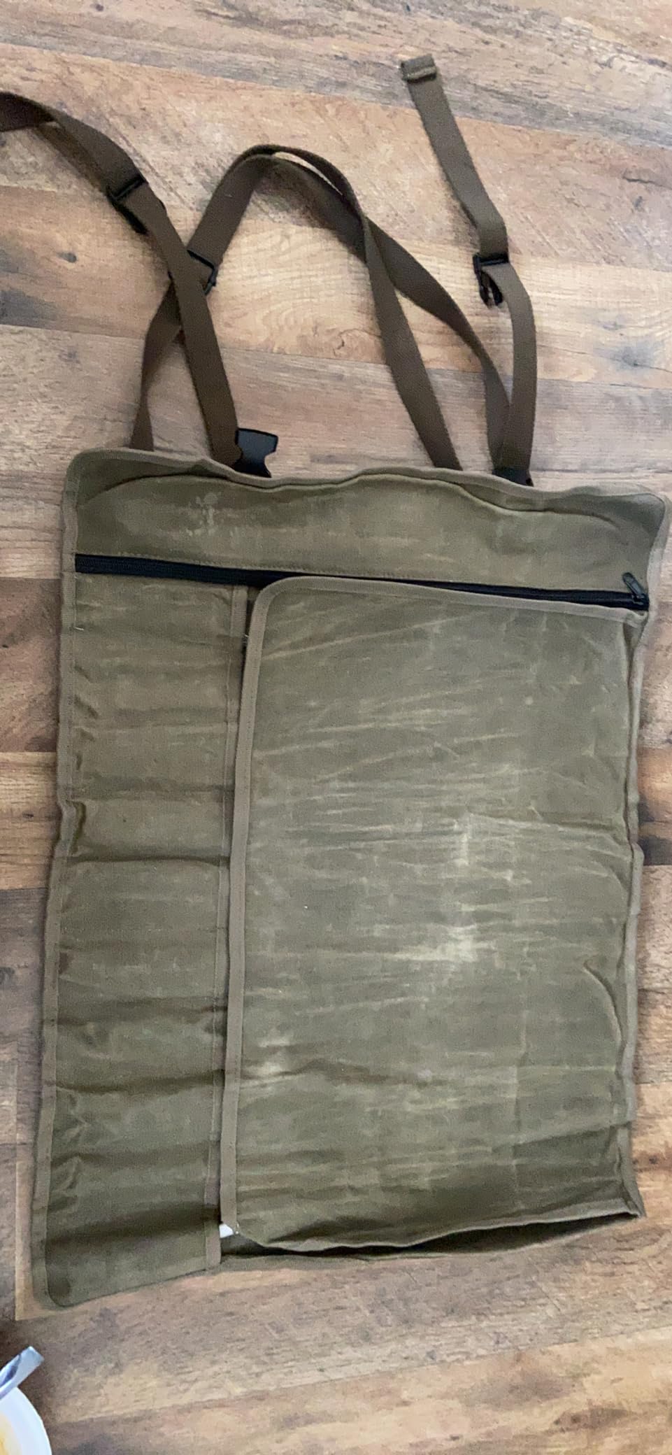 Chef Knife Roll Bag – 12oz Water-Resistant Waxed Canvas – Heavy-Duty Portable Knife Case with 11 Slots for Cleavers, Carving Knives & Chef Tools – Bonus Oven Mitts Included (Army Green) customer photo 2