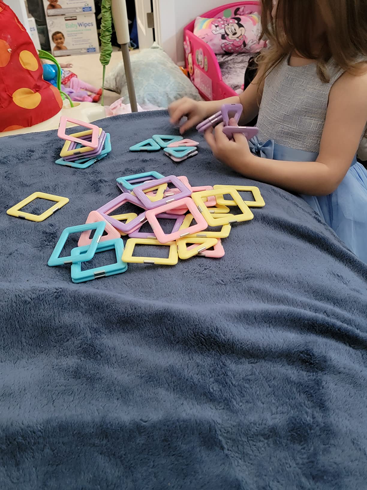 Tolnetr Magnetic Tiles Toys for 3 4 5 6 7 8+ Year Old Girls Boys Toddlers customer photo 1