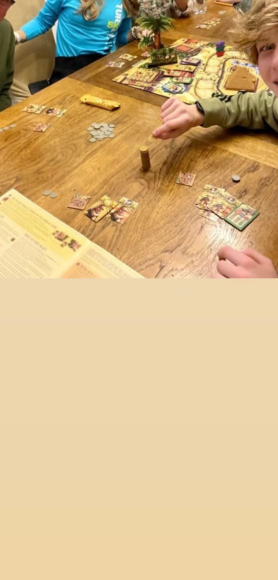 Camel Up (Second Edition) - Exciting Camel-Racing Betting Strategy Game! Fun Family Game for Kids & Adults, Ages 8+, 3-8 Players, 30-45 Minute Playtime, Made by Eggertspiele customer photo 1