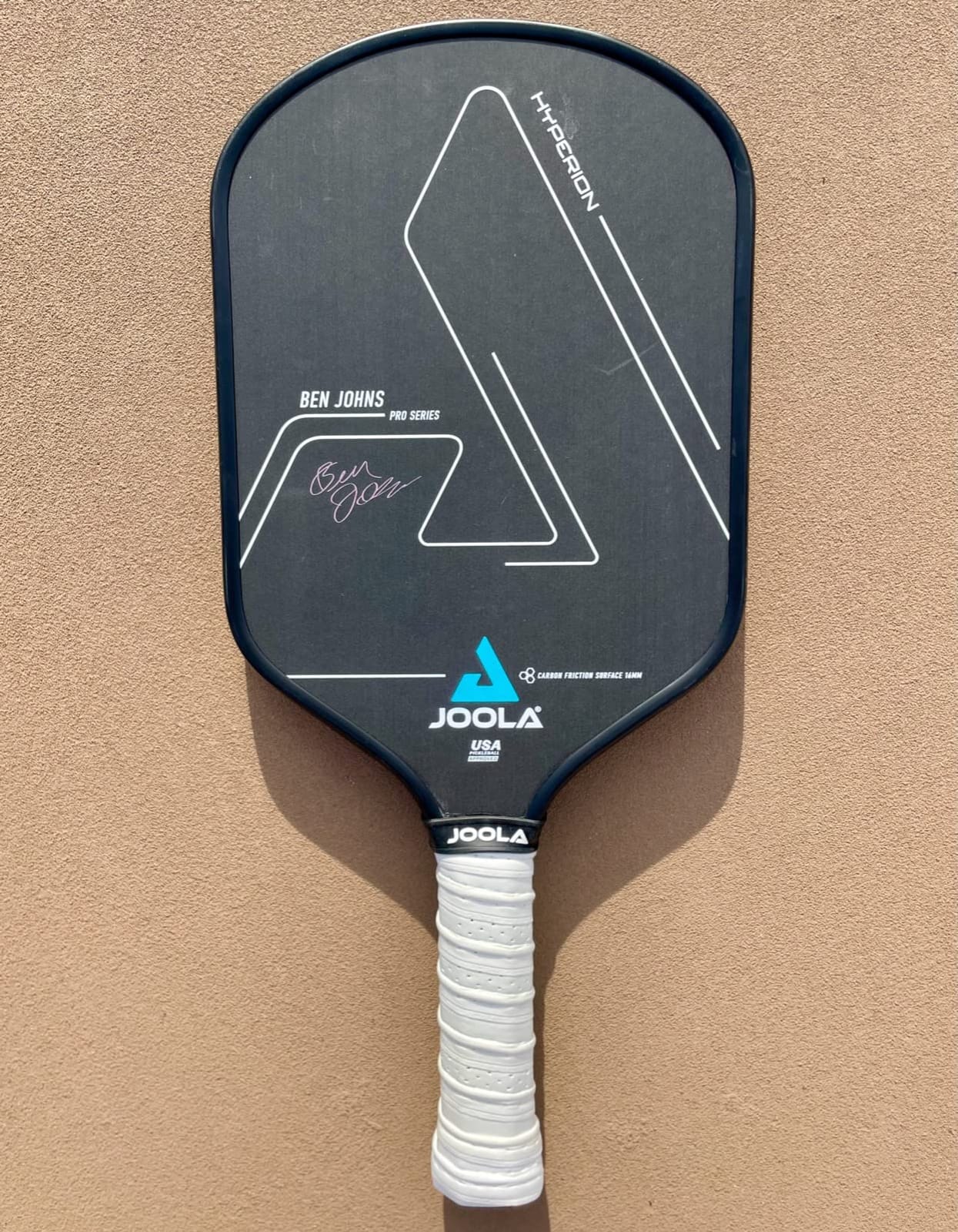 JOOLA Ben Johns Hyperion CFS Pickleball Paddle – Carbon Surface with High Grit & Spin, Elongated Handle, USAPA Approved Ben Johns Paddle customer photo 2