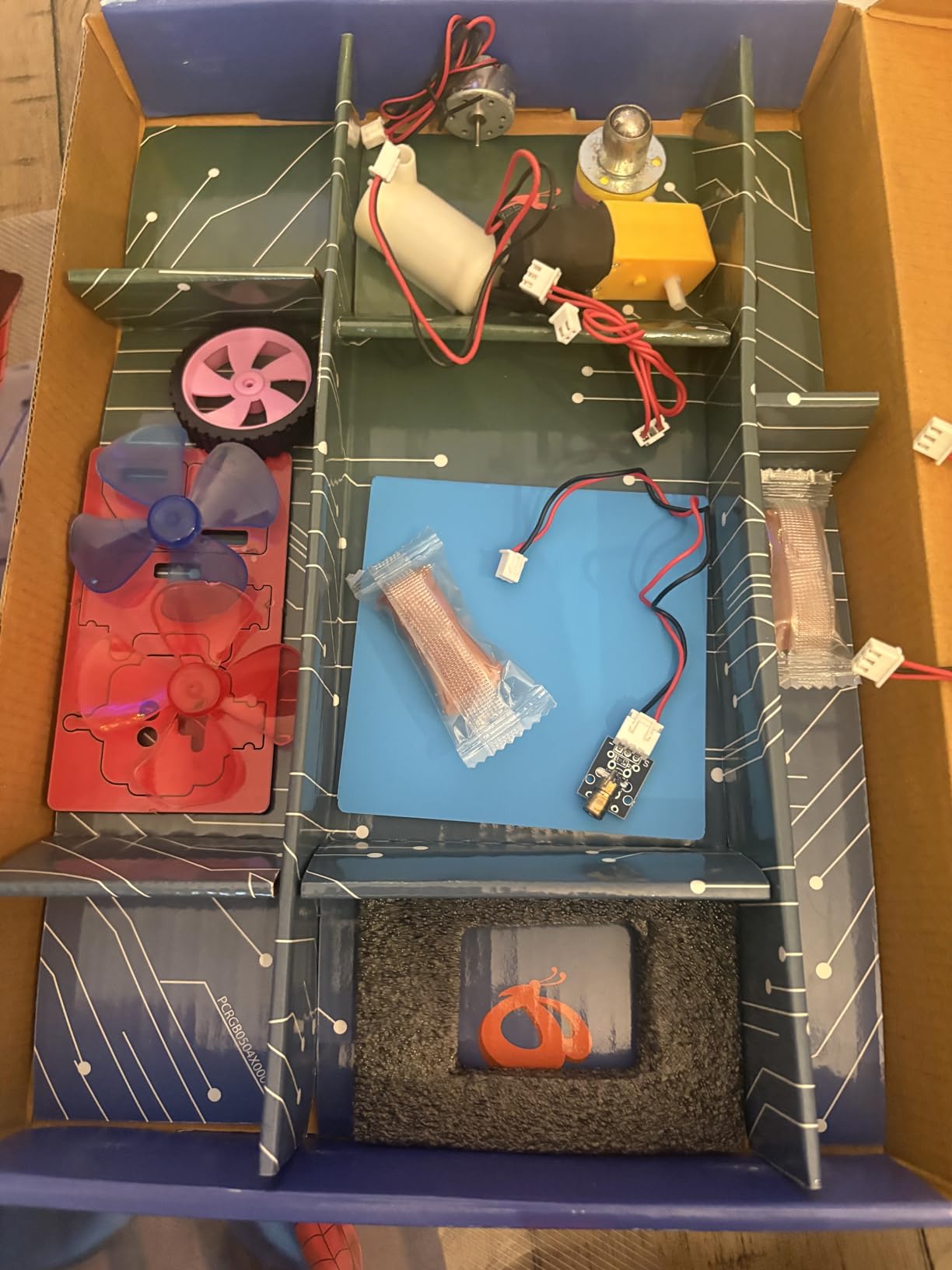 Butterfly EduFields 10in1 STEM Electronics Robotics Kit for Kids Ages 8-12 customer photo 1