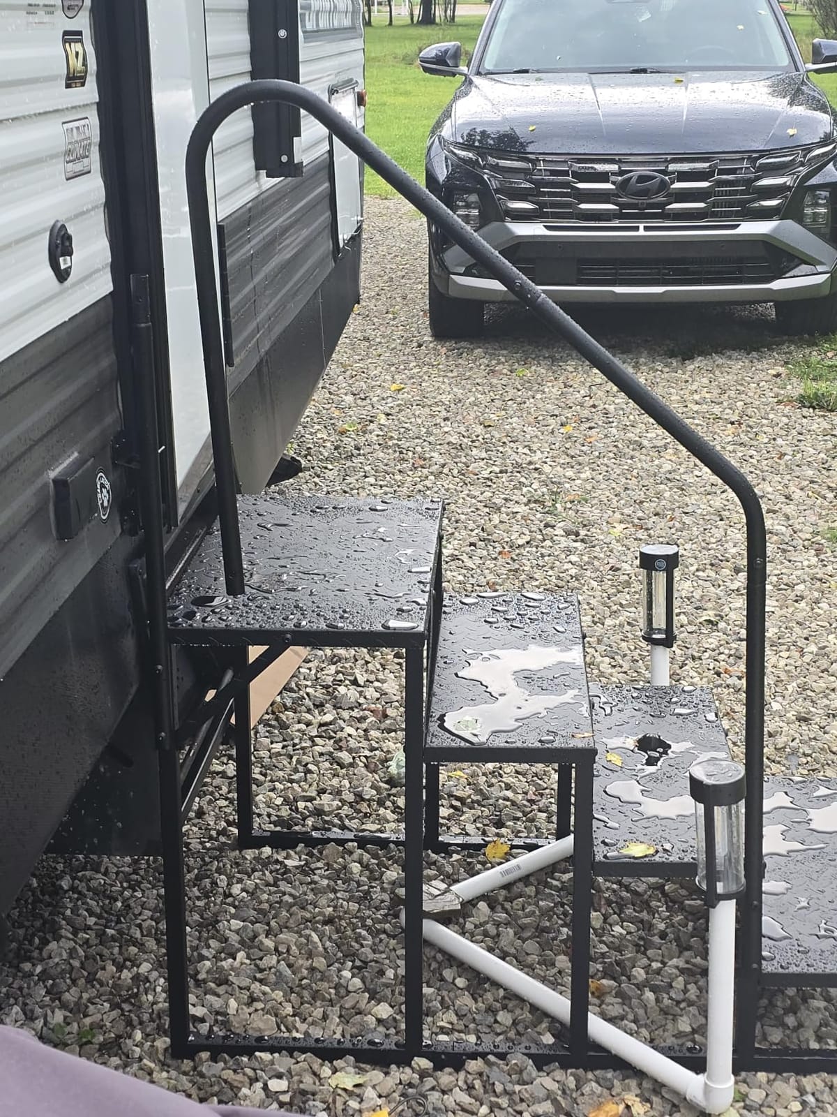 Hot Tub Steps with Handrail｜3 Step RV Steps｜Update 3.0 Outdoor RV Stair with Anti-Slip Pedals｜RV Ladders for Travel Trailers｜Heavy Duty Mobile Home Steps for Camper, Porch, Spa customer photo 1
