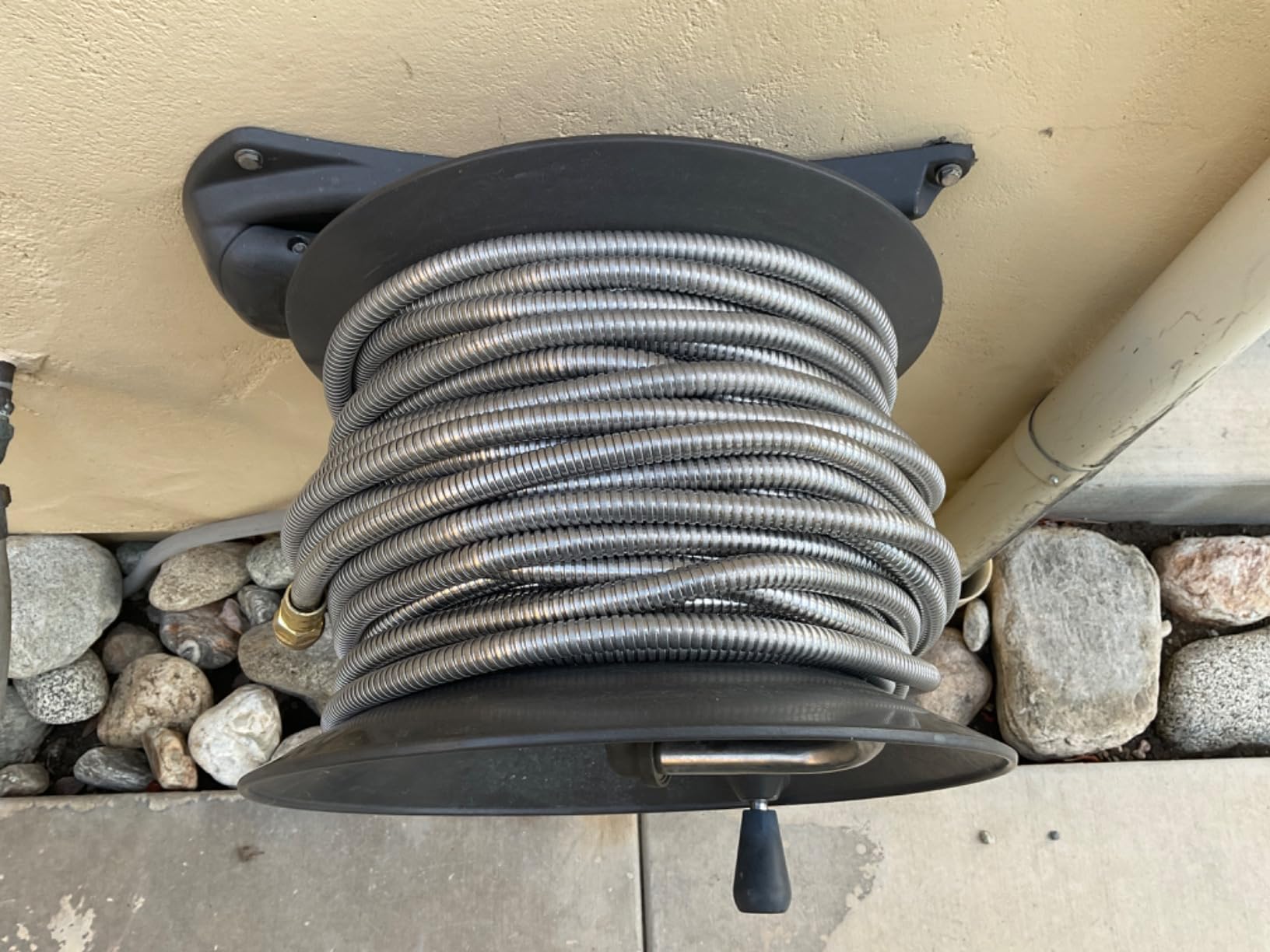 50FT Garden Hose, Stainless Steel Water Hose, Metal Hose Flexible with a 10-Mode Nozzle Sprayer, No Kink, Lightweight, Puncture Proof, Ideal for Yard, Lawn, Outdoor, 5/8'' Outside Diameter customer photo 2