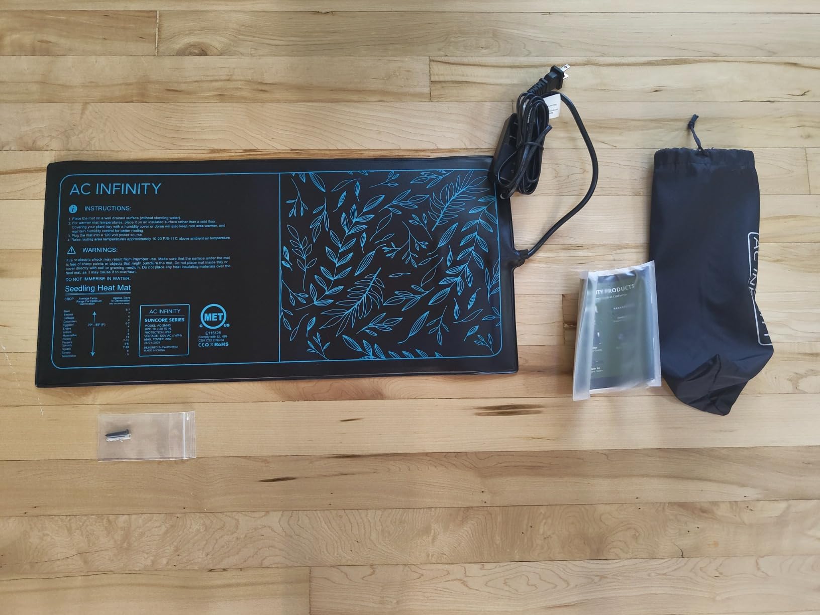 AC Infinity SUNCORE H3, Seedling Mat 10” x 20.75” w/ Smart Heat Controller customer photo 1