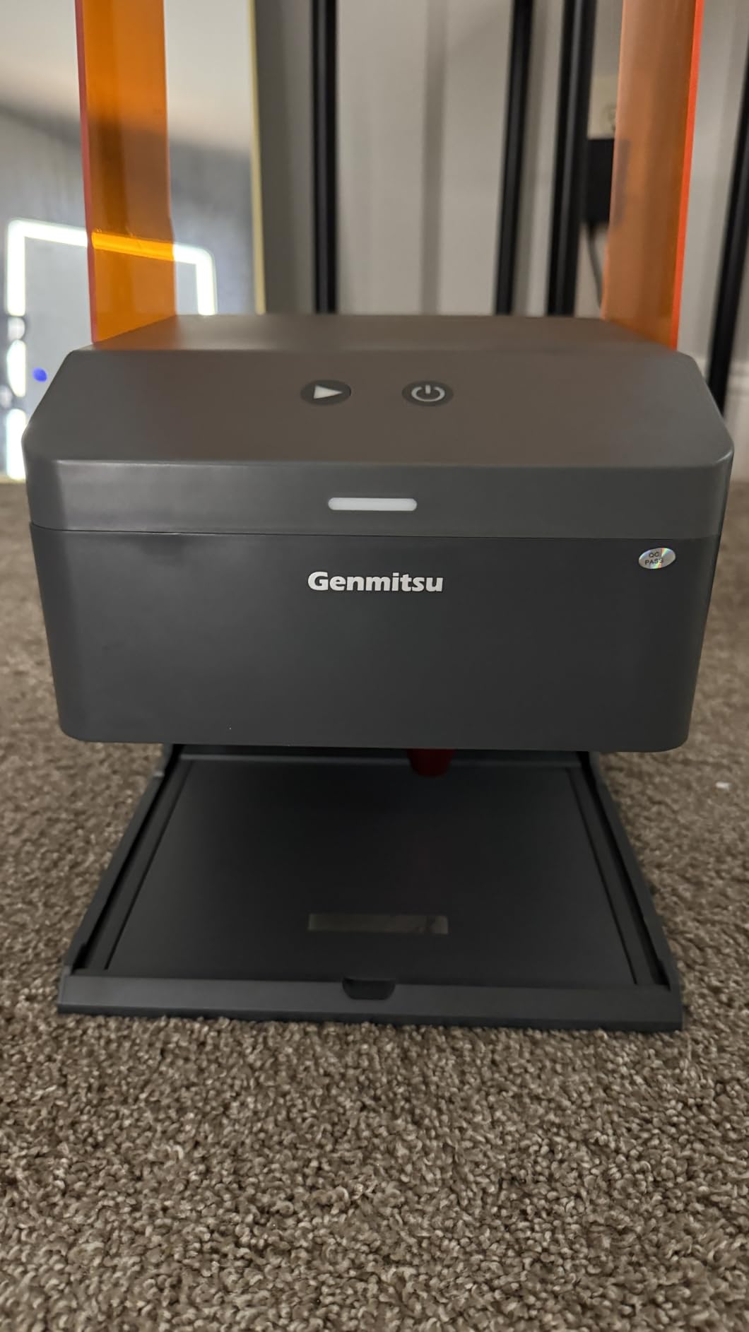 Genmitsu Kiosk 10W 10000mW Laser Engraver, portable cutter with Enclosure customer photo 2