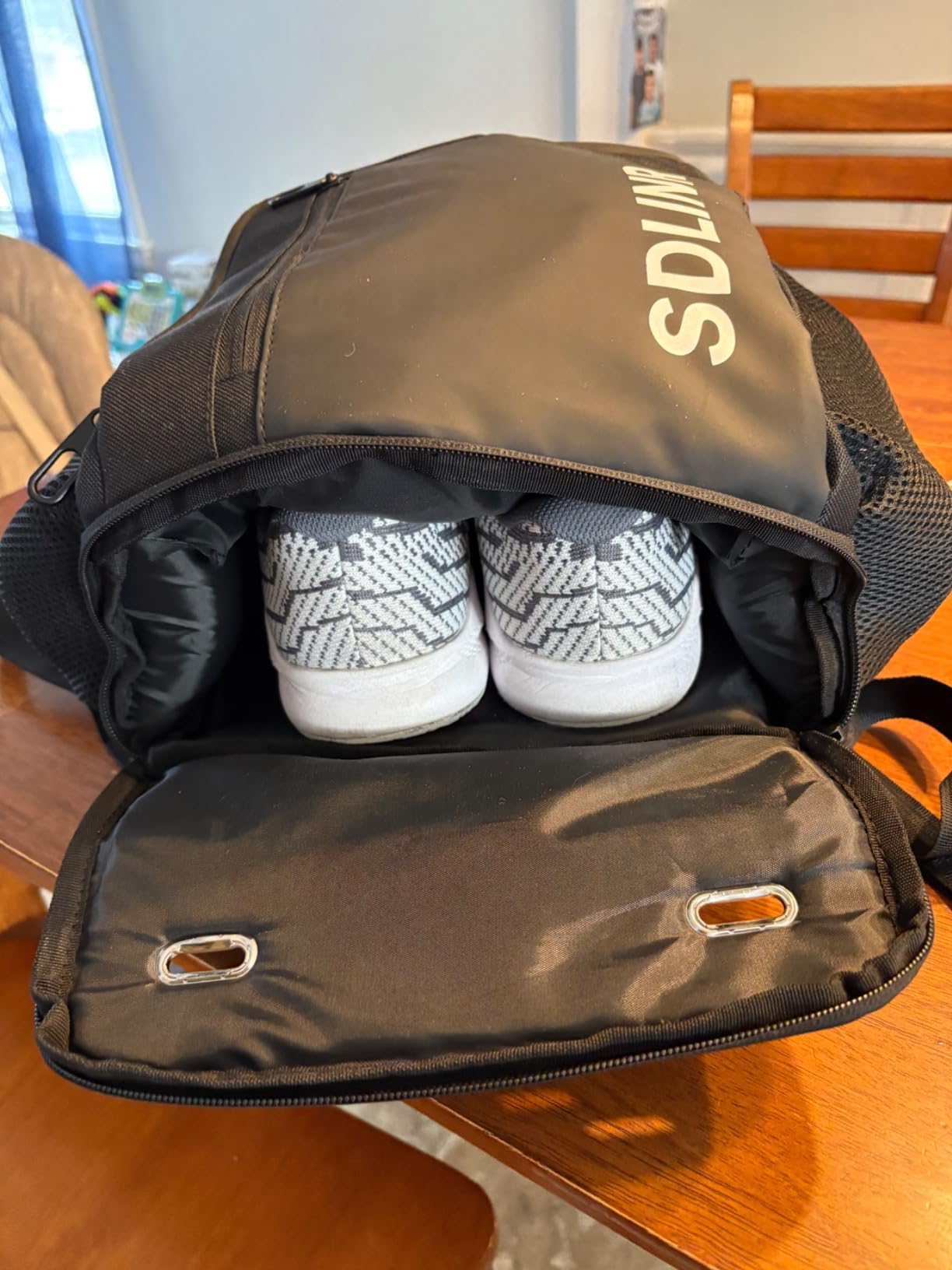 SDLINR Large Pickleball Bag Backpack Fits 4+ Paddles for Men & Women customer photo 1