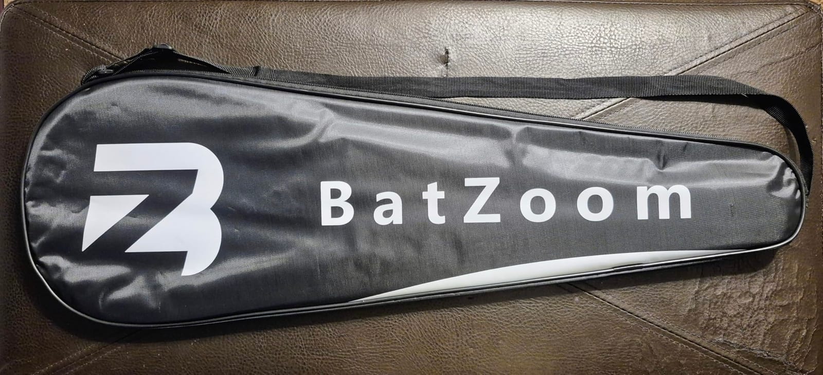BatZoom Squash Racket for Beginners – Heavy Duty Training Squash Racquet for Adults, Pre-Strung with Comfortable Grip & Shock Absorption - Includes Carrying Bag customer photo 1