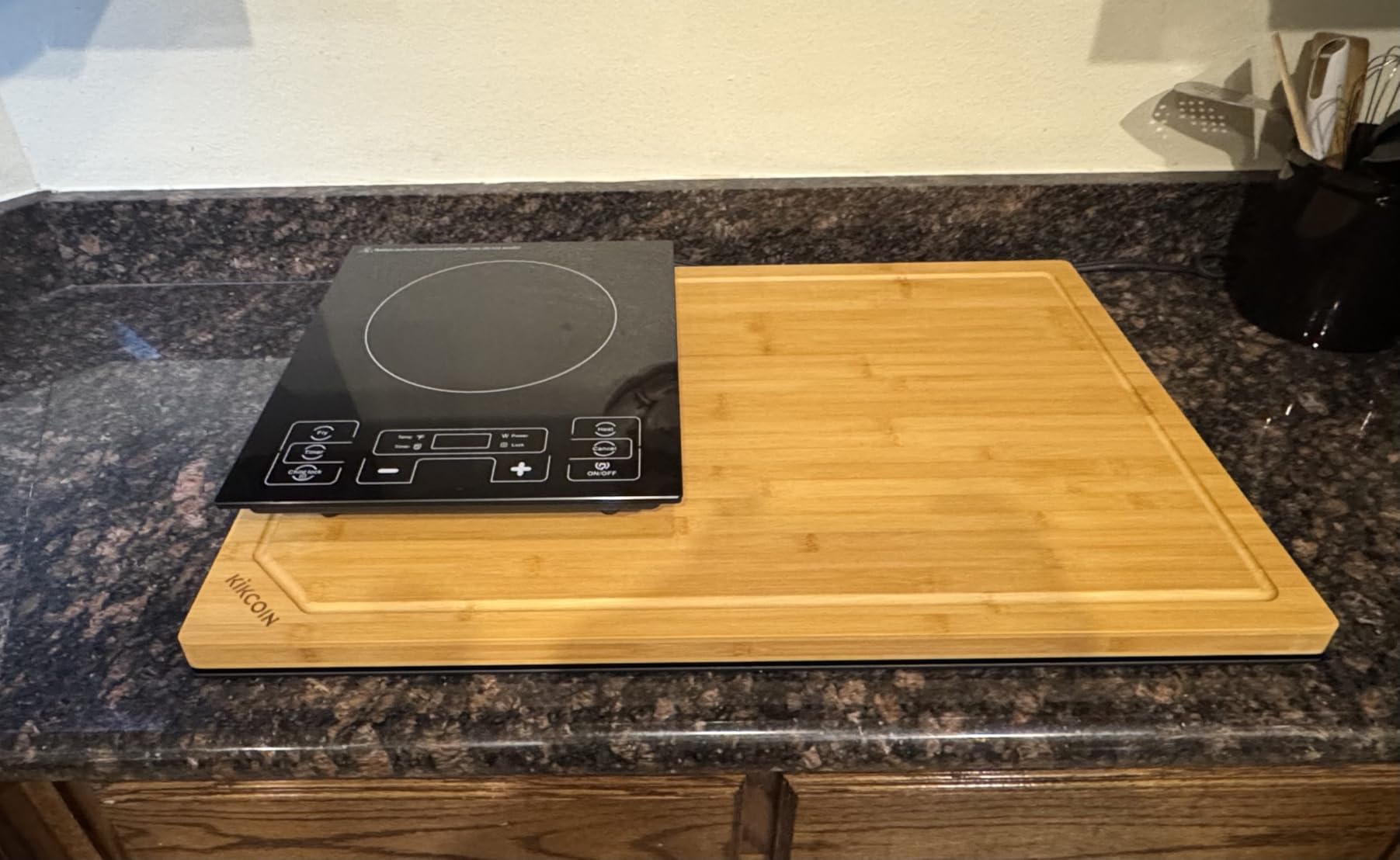 Kikcoin 30”×20” Bamboo Cutting Boards for Kitchen, Heavy Duty Wooden Cutting Boards, Healthy Extra Large Chopping Boards with Deep Juice Groove and Handle, Oversized Stove Top Cover, Natural customer photo 2