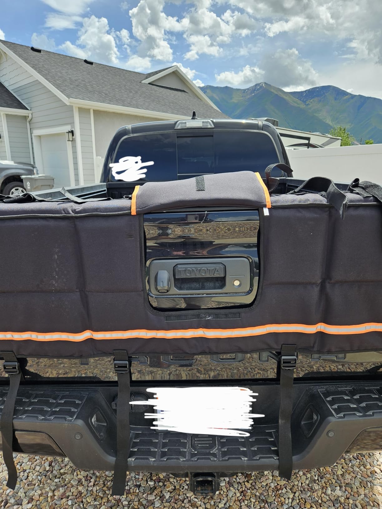 Marscamd Tailgate Bike Pad for Mid-Size Pickup, 51