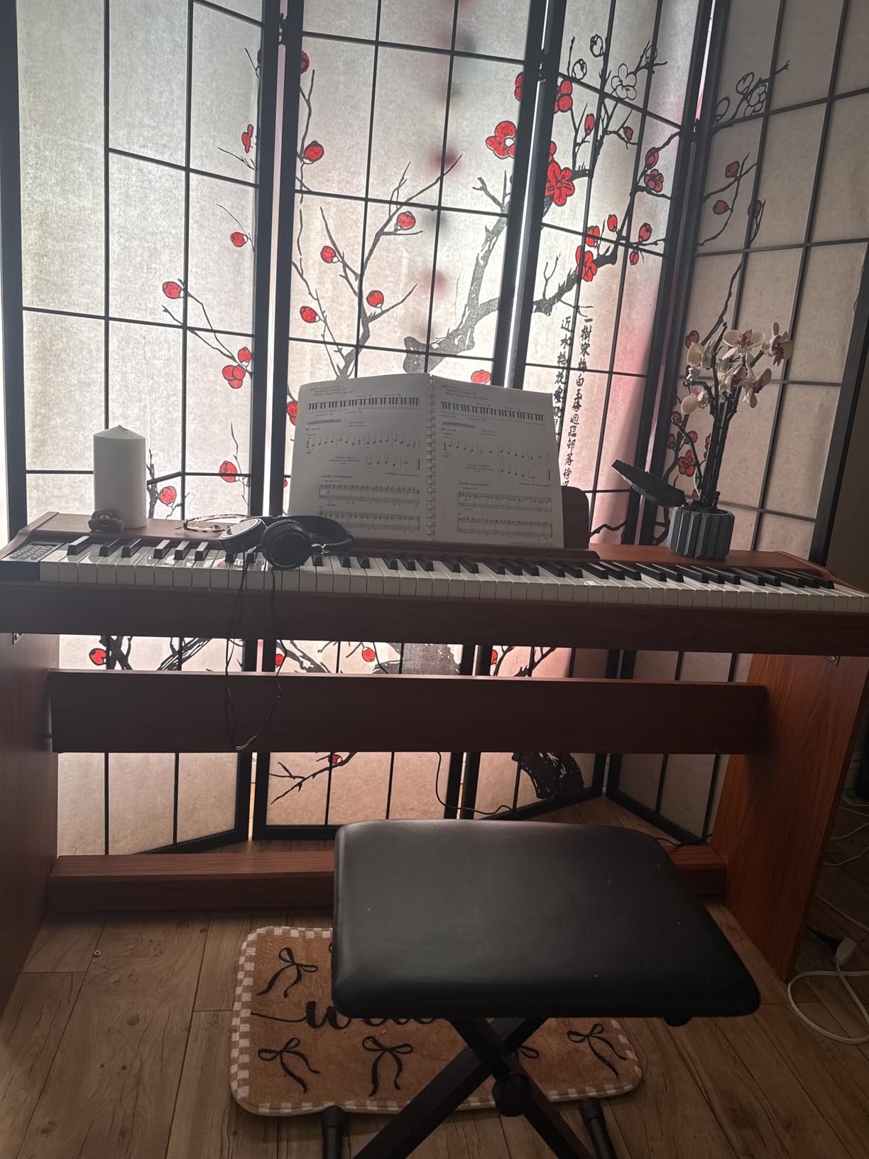 STRICH Digital Piano 88 Keys, Hammer-Action Weighted Keyboard, Full size Electric Piano Keyboard with Furniture Stand, 25Wx2 Speakers, Supports USB-MIDI/Wireless Connect, SDP-300W (Color Black) customer photo 2