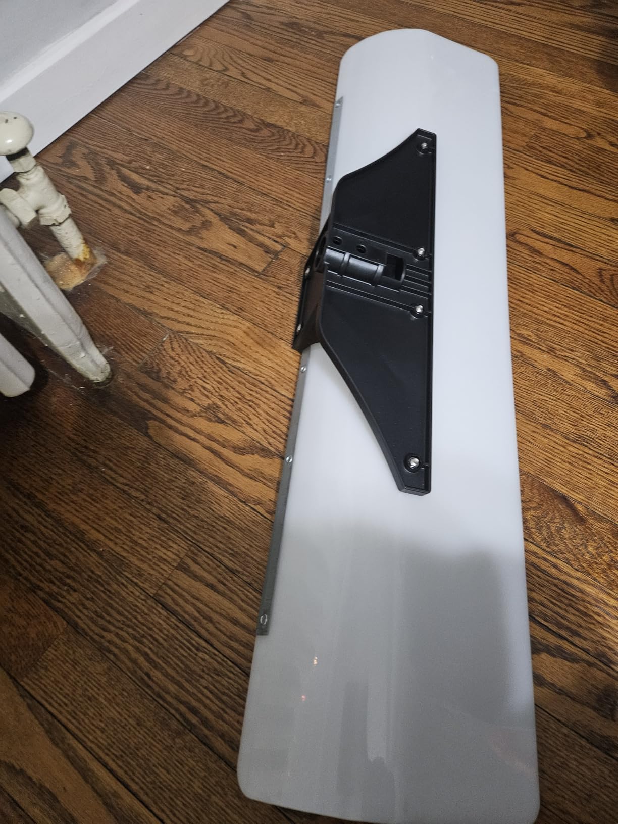 VEVOR Snow Pusher, 48 inch Wide Push Snow Shovel Plow for Driveway, Sidewalks and Doorways with Segmented Handle, Ergonomic Grip and HDPE Plastic Blade customer photo 2