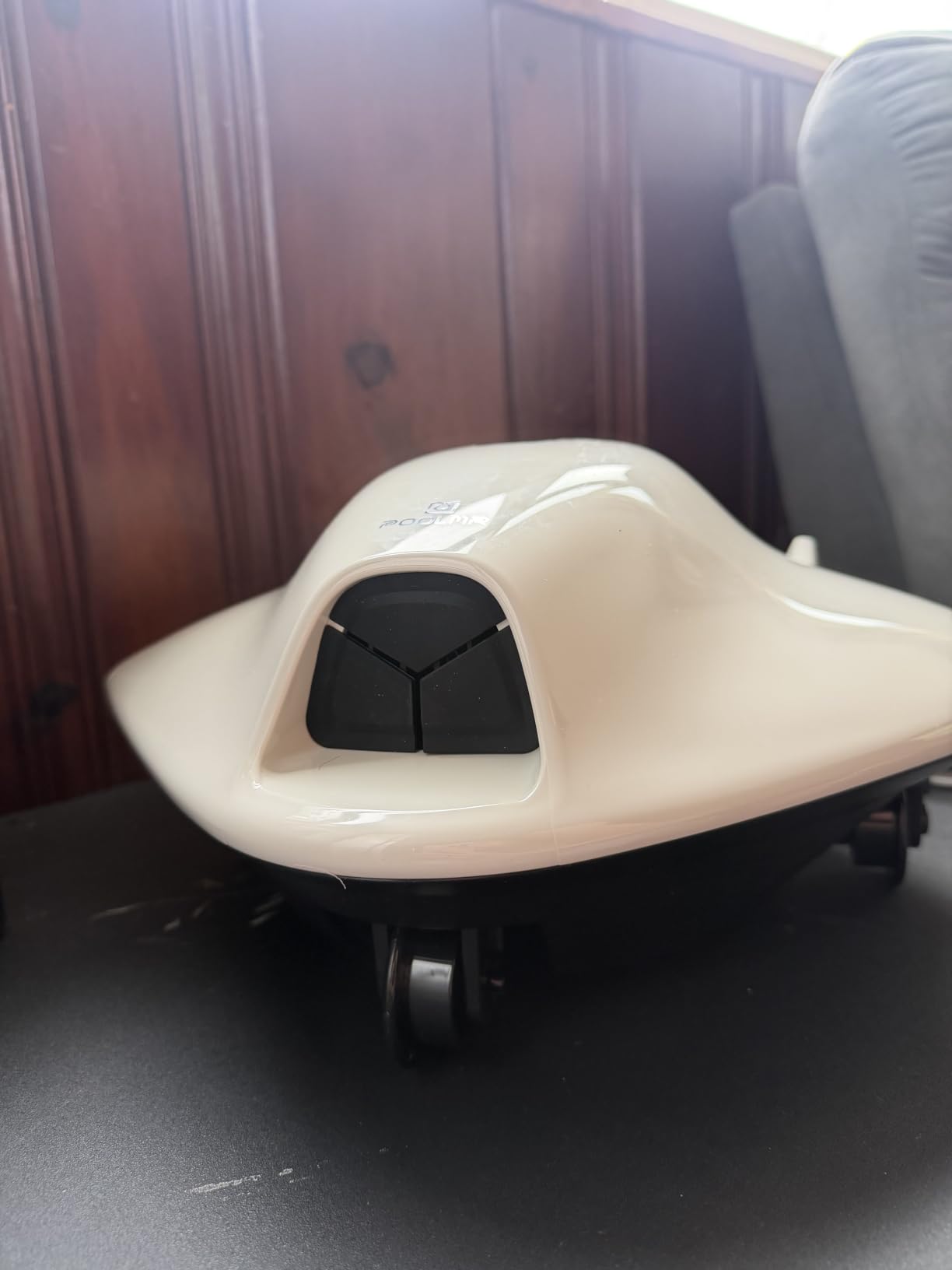 PoolMr Cordless Robot Pool Vacuum for Above Ground Pool,Grayish White customer photo 2