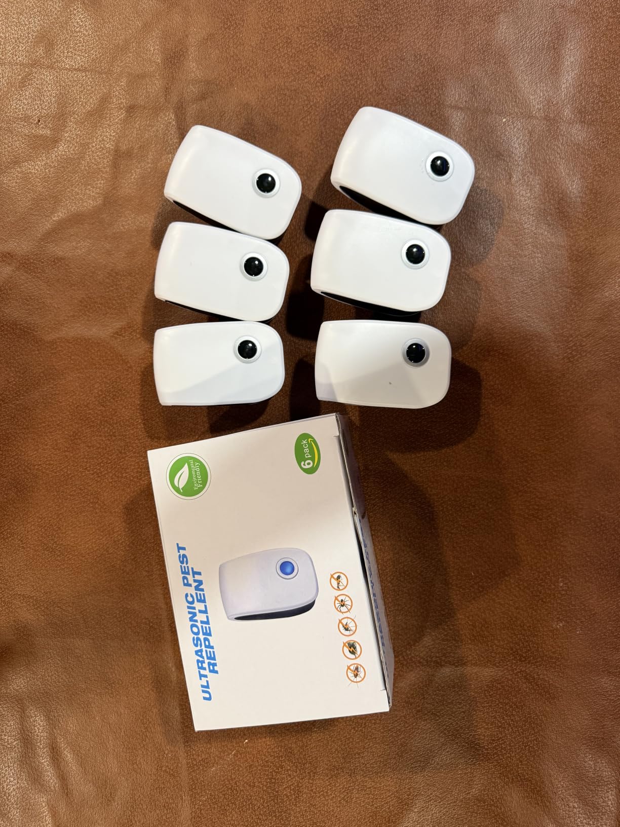 2026 Upgraded Ultrasonic Pest Control Repeller, Indoor Mouse Repellent for Rat, Mice, Rodent, Roach,Cockroach, Insect, Mosquito Electronic Plug in Pest Control 6 Packs customer photo 1