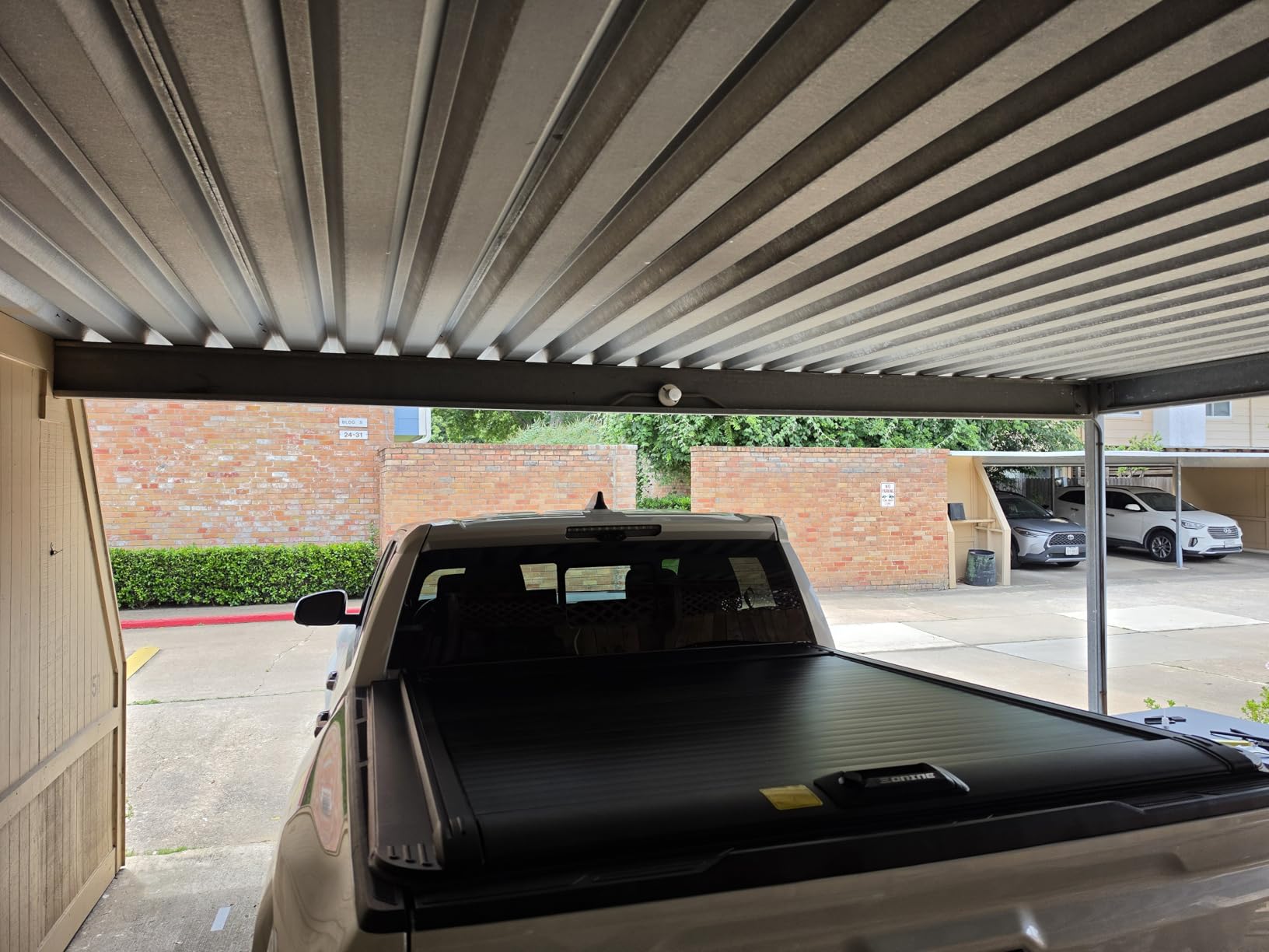 ONINE Retractable Tonneau Cover for 2024-2026 Toyota Tacoma 5ft Bed customer photo 2