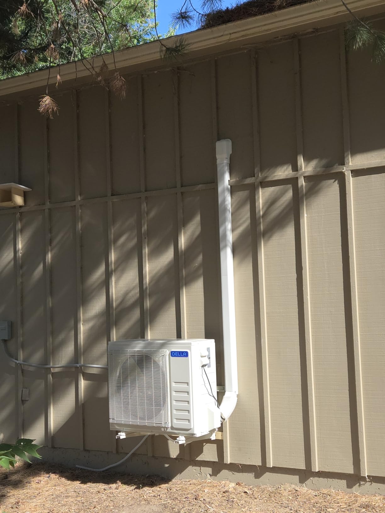 DELLA Vita Series 24000 BTU Mini Split Air Conditioner, Energy Efficient, 20 SEER2 230V, Cools up to 1500 Sq. Ft,2 Ton Heat Pump, Works with Alexa & Wifi,Ductless Inverter System,Pre-Charged,16ft Kit customer photo 1