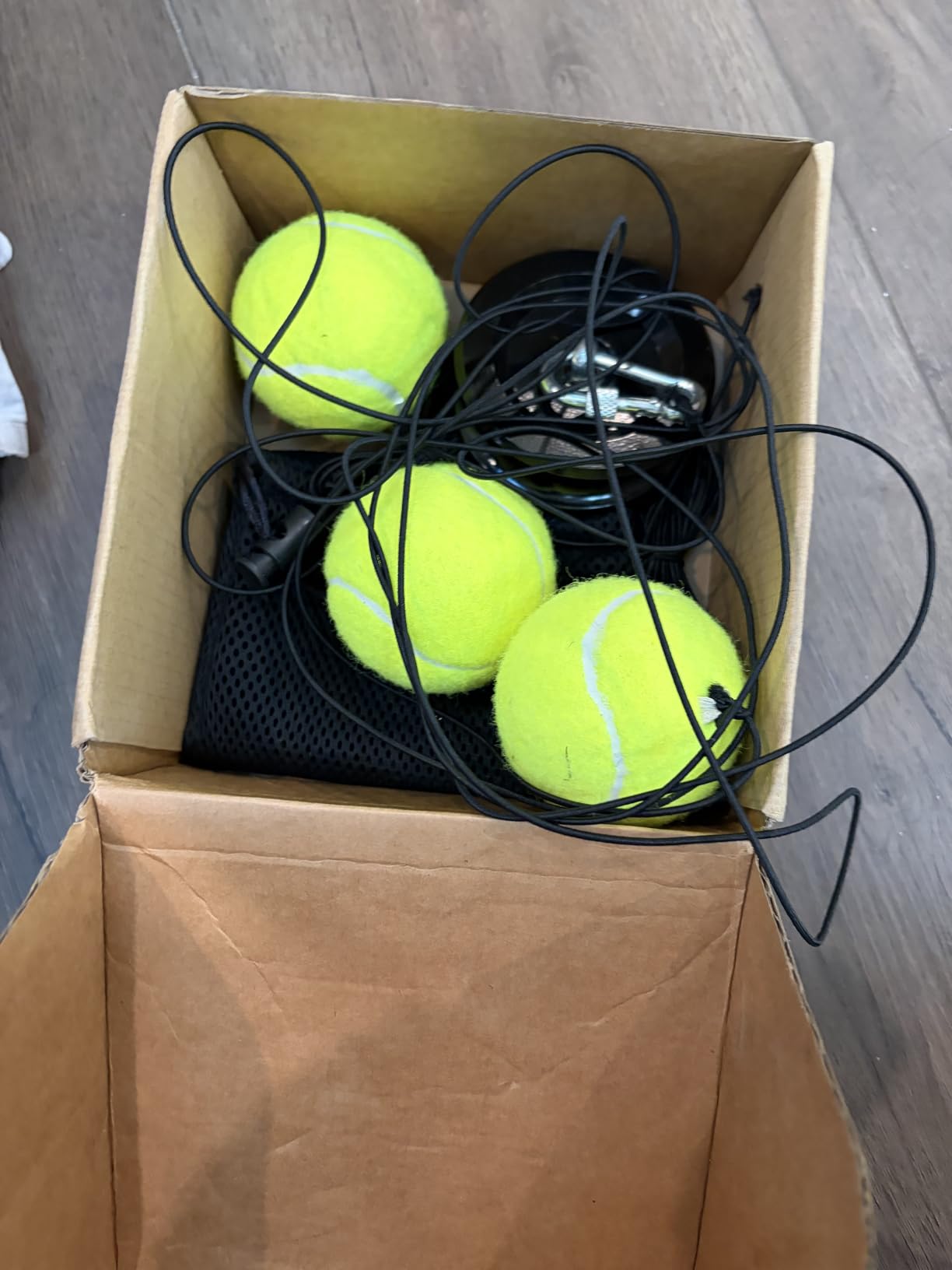 Portable Full Metal Tennis Trainer, Rebounder with String & 3 Balls, Self Practice Training Equipment for Adults Family customer photo 2